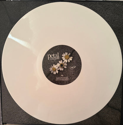 Ariana Grande : Petal (LP, Album, Cla)